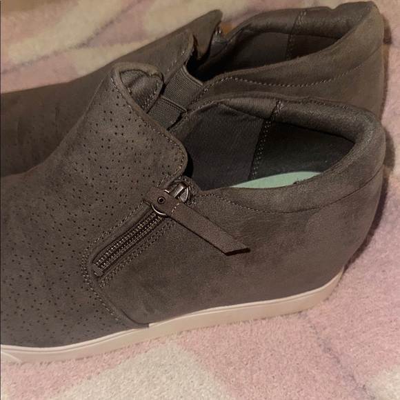 Grey ‘It’s All Good’ Everyday Sneaker Bootie - Picture 5 of 6